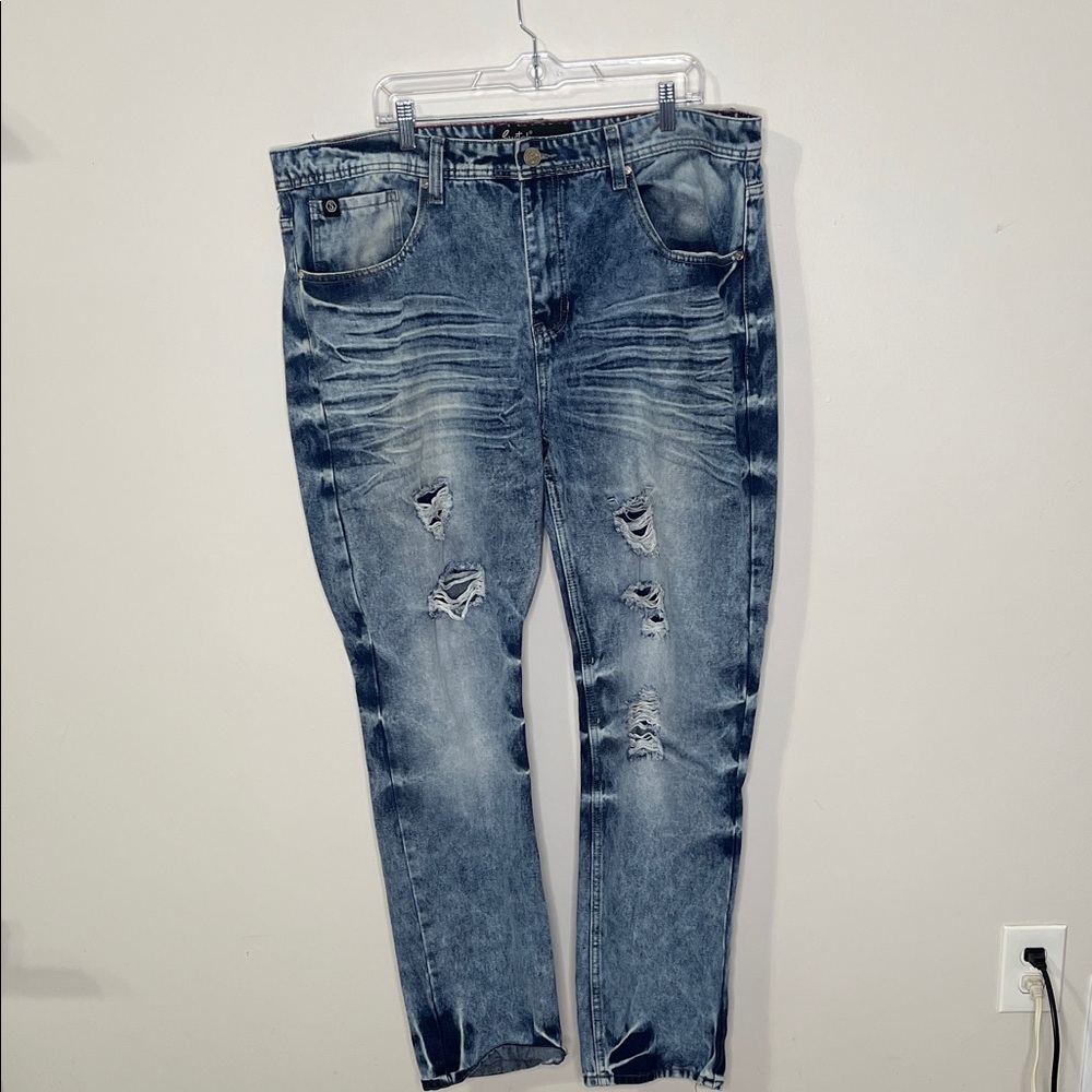 Men's Switch Remarkable Distressed Blue Jeans